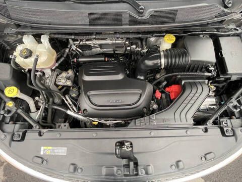 2019 Chrysler Pacifica Touring L Plus 35th Anniversary