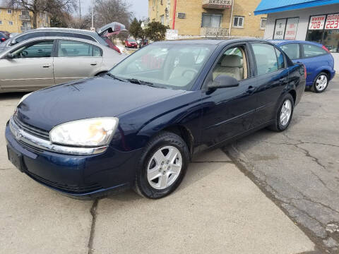 2004 Chevrolet Malibu for sale at Melrose Auto Market. in Melrose Park IL