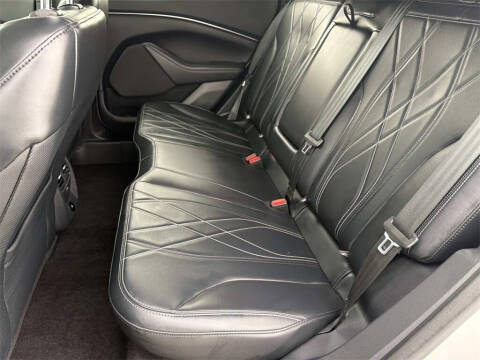 2024 Ford Mustang Mach-E Select