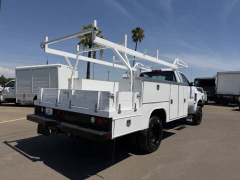 2023 Chevrolet Silverado 6500HD