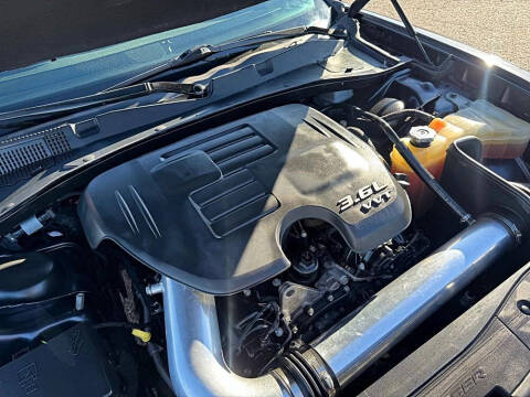 2017 Dodge Charger SXT