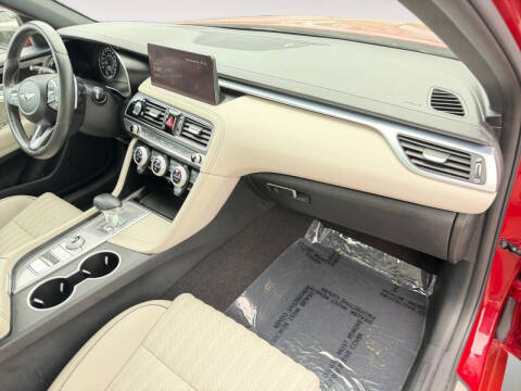 2023 Genesis G70