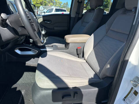 2022 Nissan Frontier SV