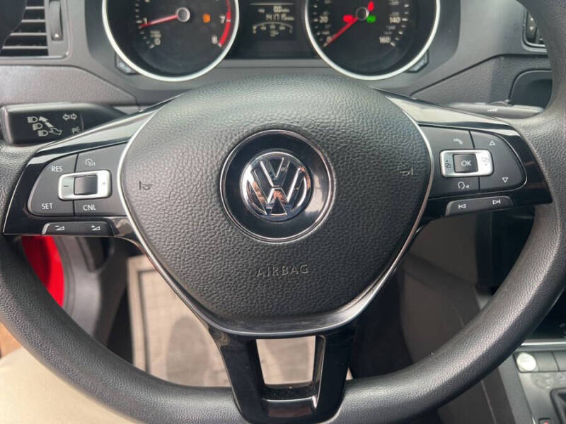 2015 Volkswagen Jetta