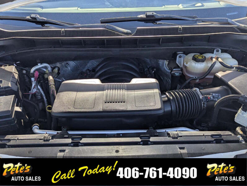 2022 Chevrolet Suburban LS