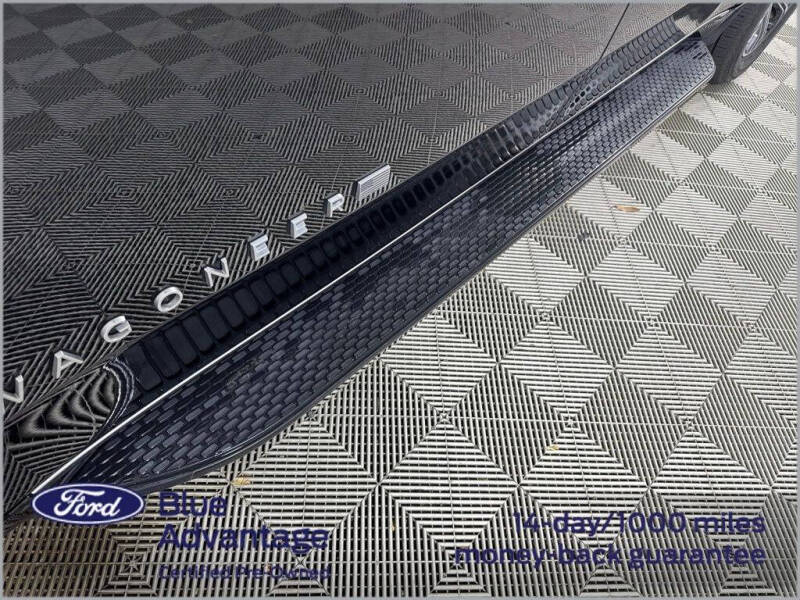 2023 Jeep Wagoneer L Series II