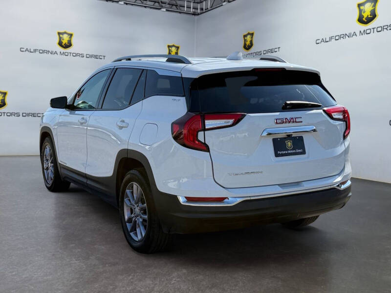 2023 GMC Terrain SLT