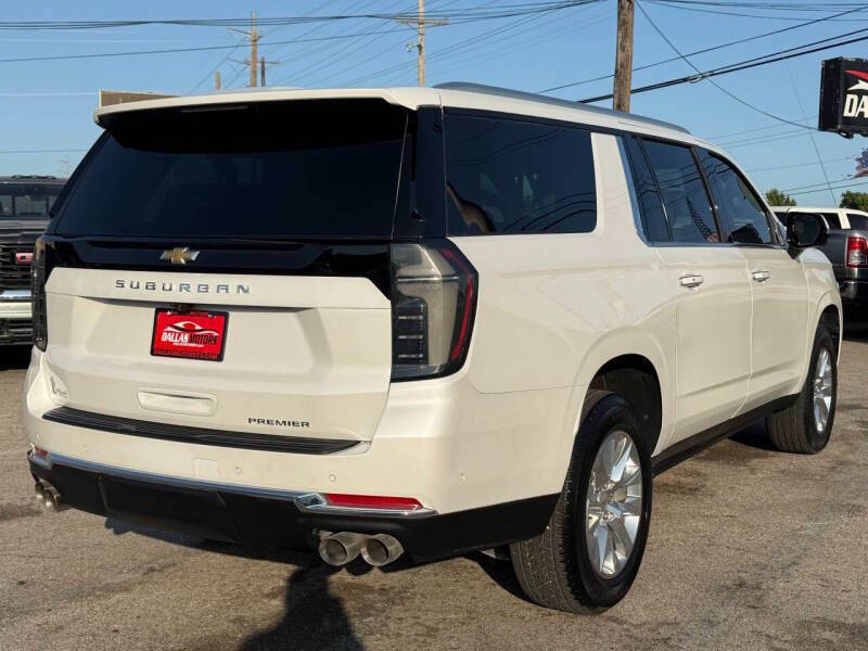 2025 Chevrolet Suburban Premier