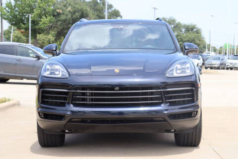 2022 Porsche Cayenne Platinum Edition
