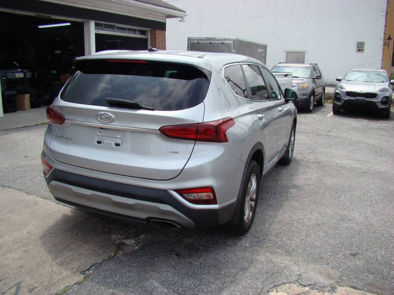 2020 Hyundai Santa Fe SE