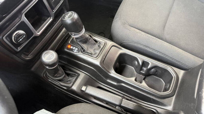 2019 Jeep Wrangler Sport