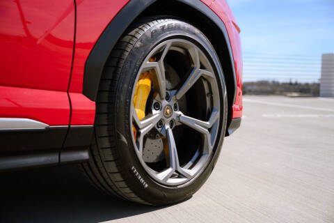 2019 Lamborghini Urus