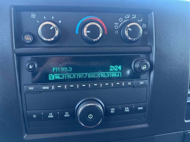 2023 GMC Savana 2500