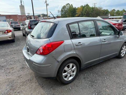 2012 Nissan Versa 1.8 S
