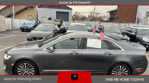 2017 Lincoln MKZ Premiere