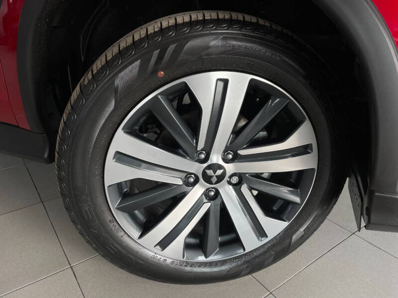 2024 Mitsubishi Outlander Sport ES