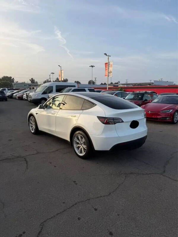 2022 Tesla Model Y Long Range