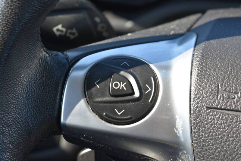 2017 Ford C-MAX Hybrid SE