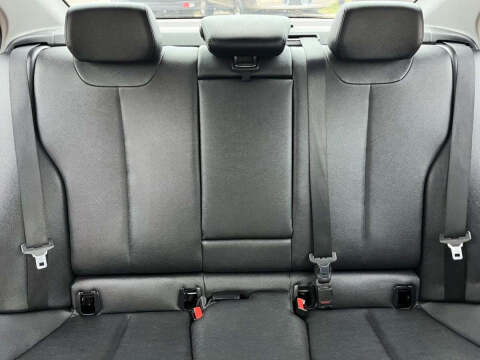 2013 BMW 3 Series 328i xDrive