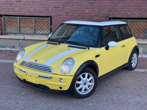 2004 MINI Cooper for sale at Euroasian Auto Inc in Wichita KS