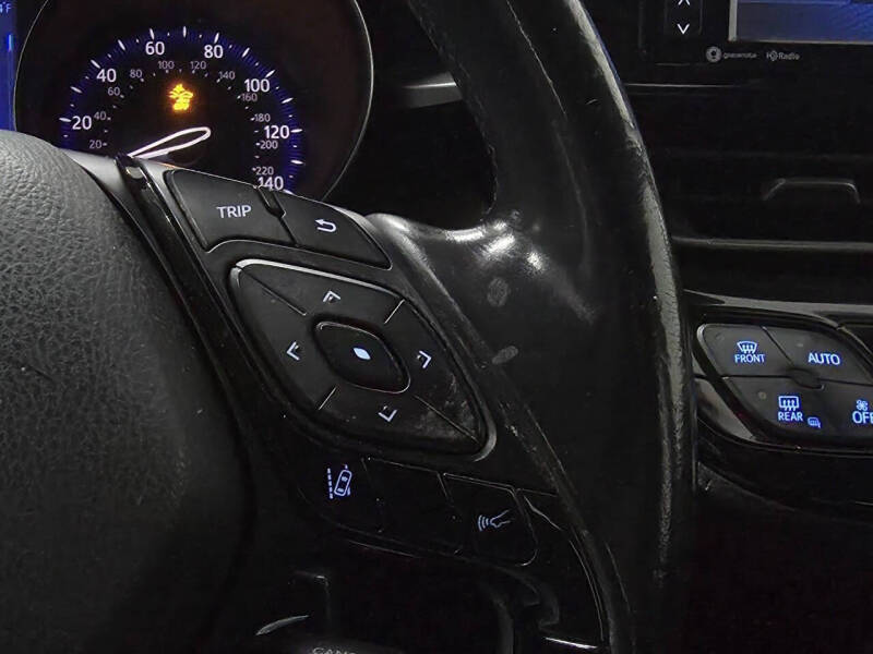 2018 Toyota C-HR XLE