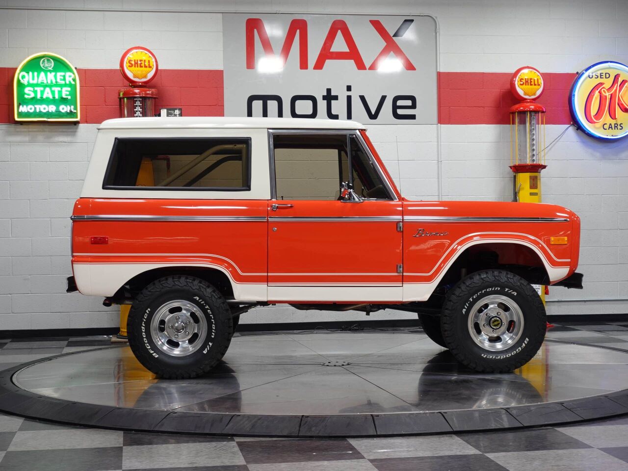 1967 Ford Bronco 2