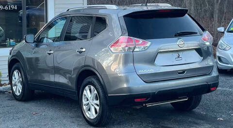 2016 Nissan Rogue SV
