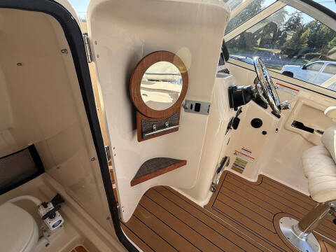 2023 Grady-White Boat Freedom 255