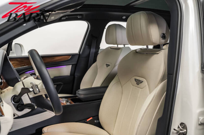 2021 Bentley Bentayga V8