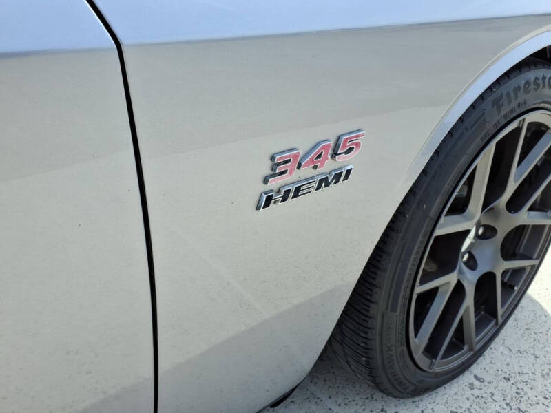 2016 Dodge Challenger R/T Plus Shaker
