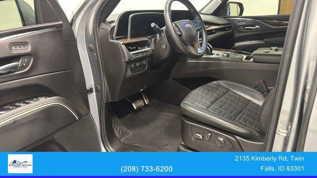 2023 Cadillac Escalade Sport Platinum