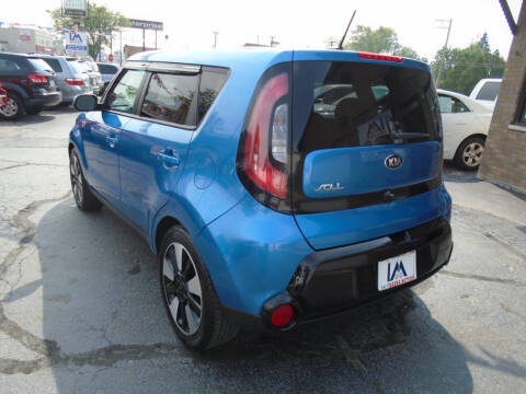 2016 Kia Soul +