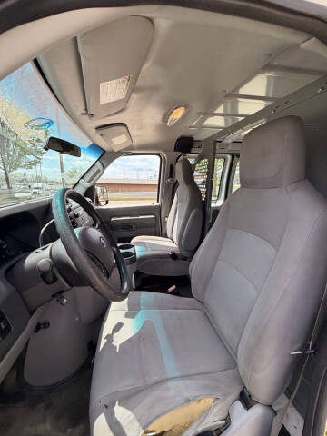 2012 Ford E-Series E-250