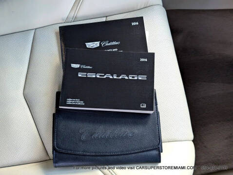 2015 Cadillac Escalade Luxury