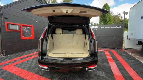 2023 Cadillac Escalade Premium Luxury