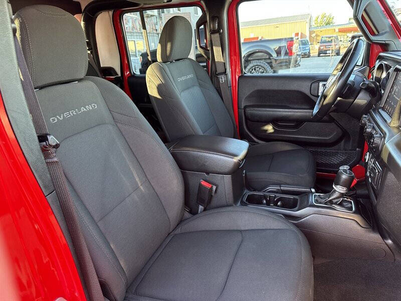 2021 Jeep Gladiator Overland