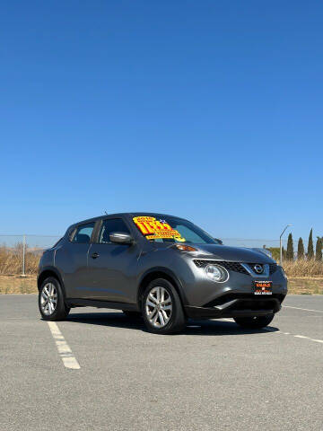 2016 Nissan JUKE for sale at Valdez Auto Sales in Gonzales CA