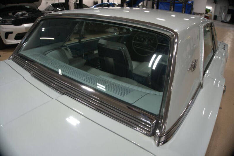 1965 Ford Thunderbird