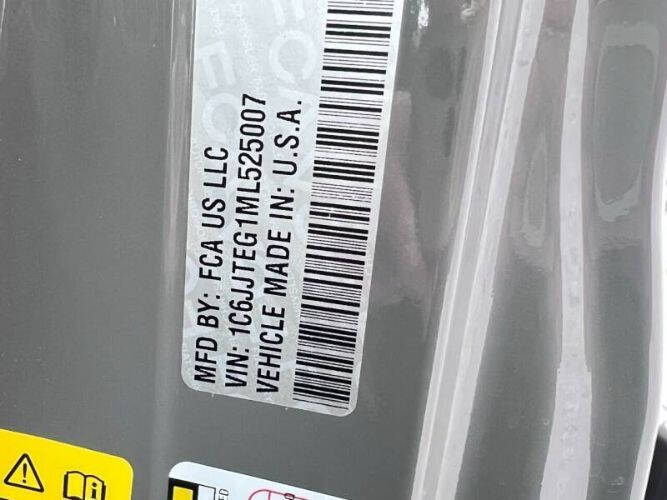 2021 Jeep Gladiator Mojave