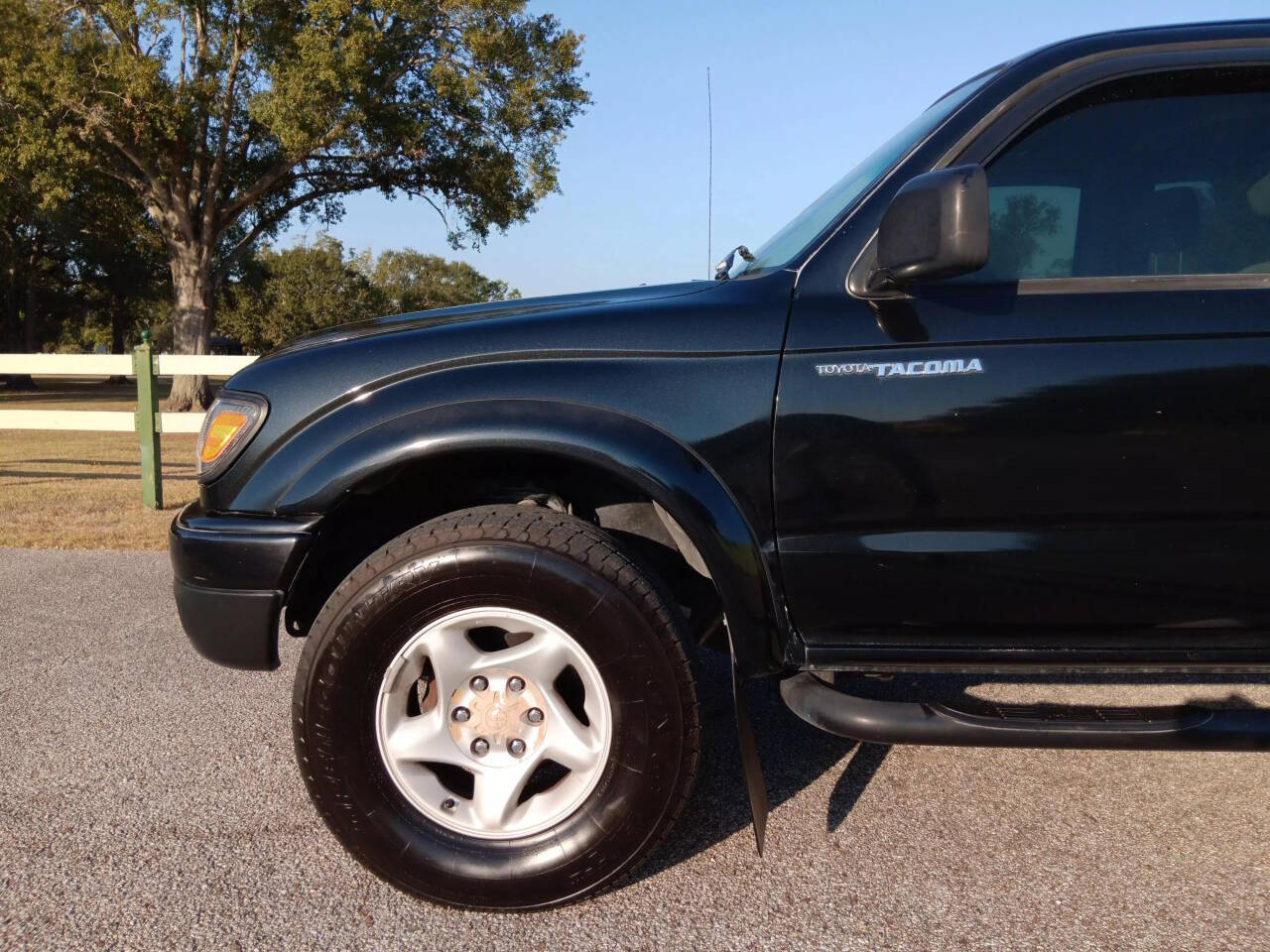 2004 Toyota Tacoma for sale at AUTOPLUG 360 in Stafford, TX