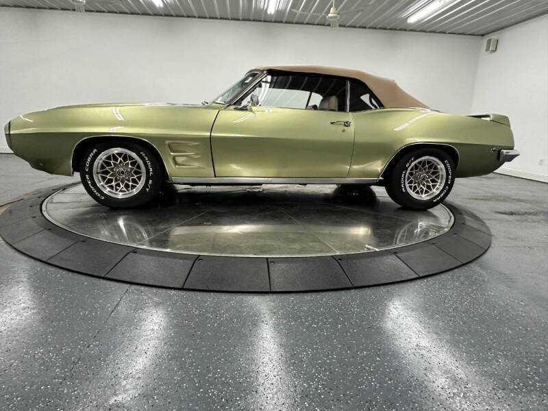 1969 Pontiac Firebird