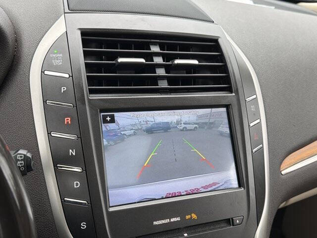 2017 Lincoln MKC Select
