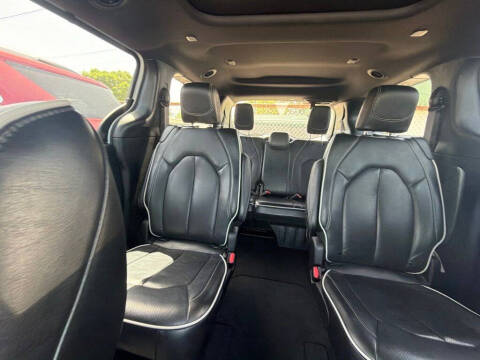2025 Chrysler Pacifica Limited