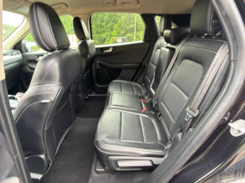 2020 Ford Escape SEL