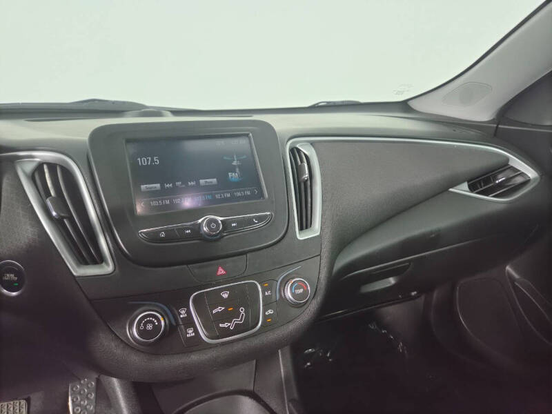 2017 Chevrolet Malibu LS