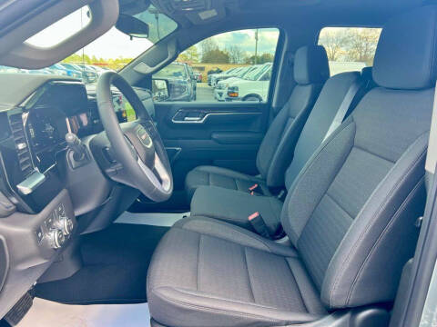2026 GMC Sierra 1500 Elevation Standard