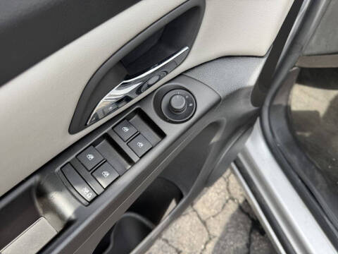 2012 Chevrolet Cruze LS