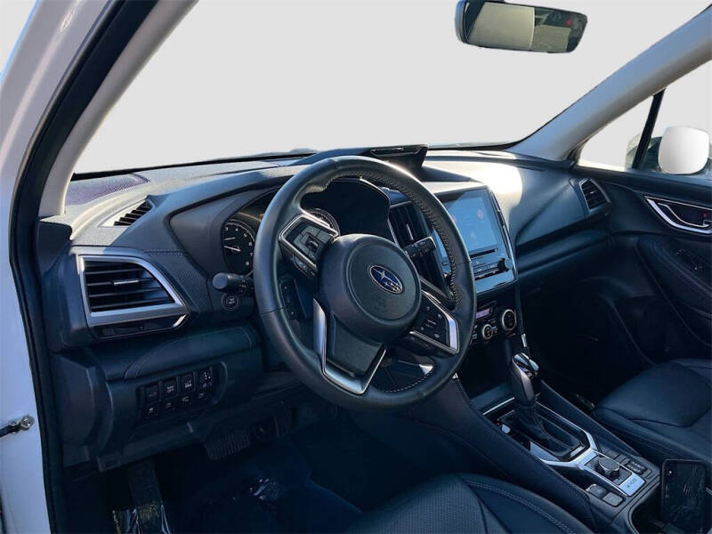 2023 Subaru Forester Touring