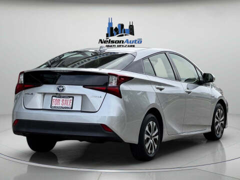 2021 Toyota Prius LE