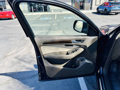 2013 Audi Q5 2.0T quattro Premium Plus